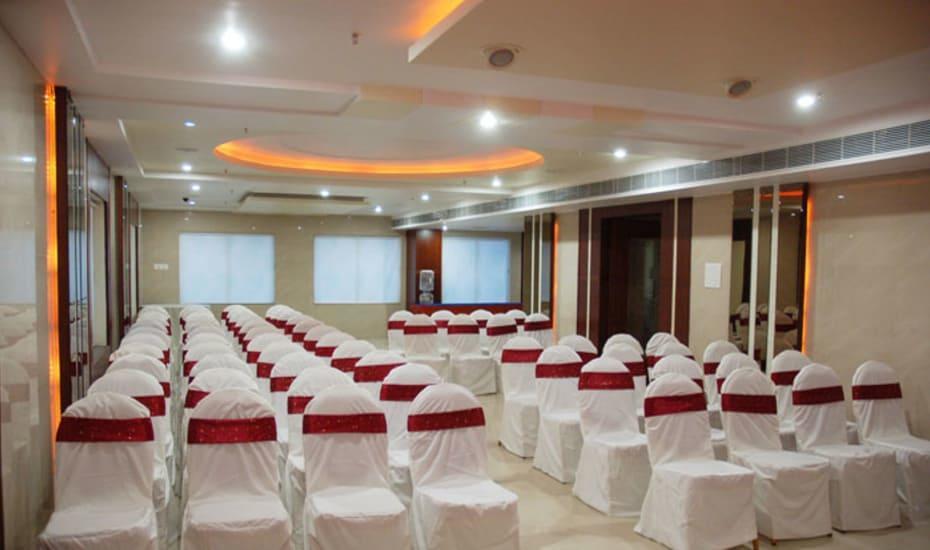היידראבד Hotel Sitara Royal מראה חיצוני תמונה